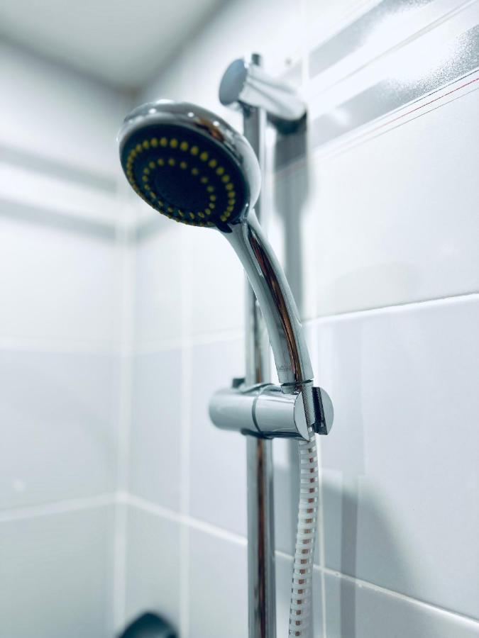Face A La Mer - Vue Epique, Climatisation, Wifi, Draps Inclus เอมปูเรียบราบา ภายนอก รูปภาพ